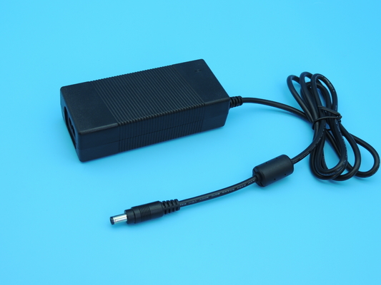 ป้องกันการรบกวน AC Wall Mount Power Adapter ทนไฟ Anticorrosive